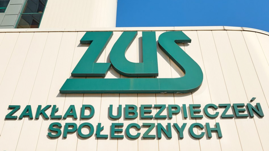 ZUS открыла линию информационной поддержки беженцев
